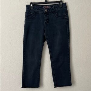 Onado Jeans Cropped Raw Hem in Size 38